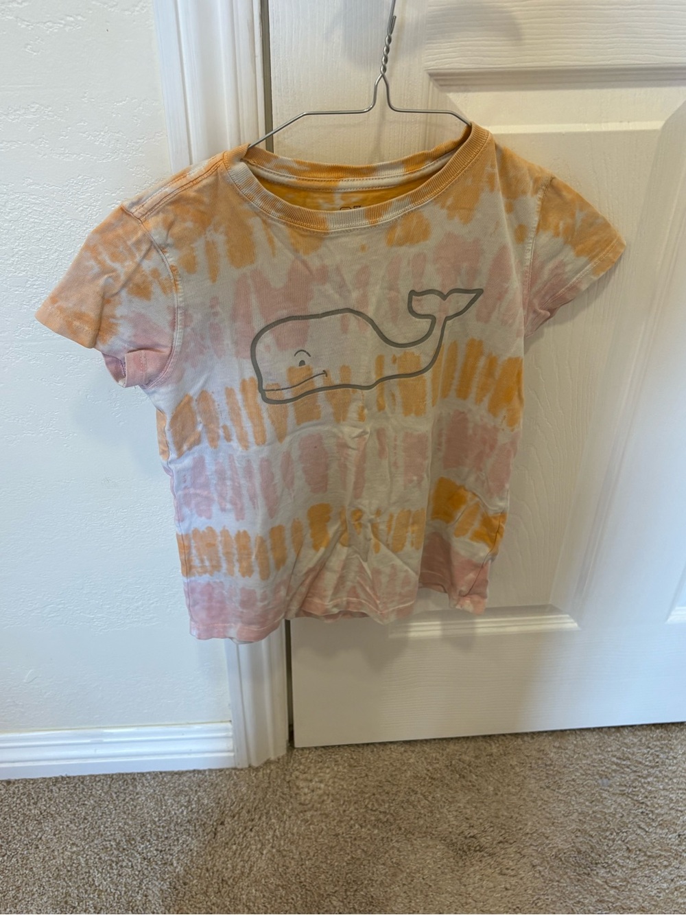 Vineyard Vines Kids Tie-Dye Whale Tee in Pink & Orange
